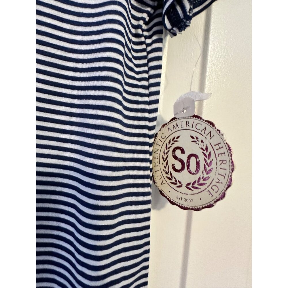 SO Striped T-Shirt Preppy Navy White V-Neck Short Sleeve Size M NWT - Picture 2 of 3